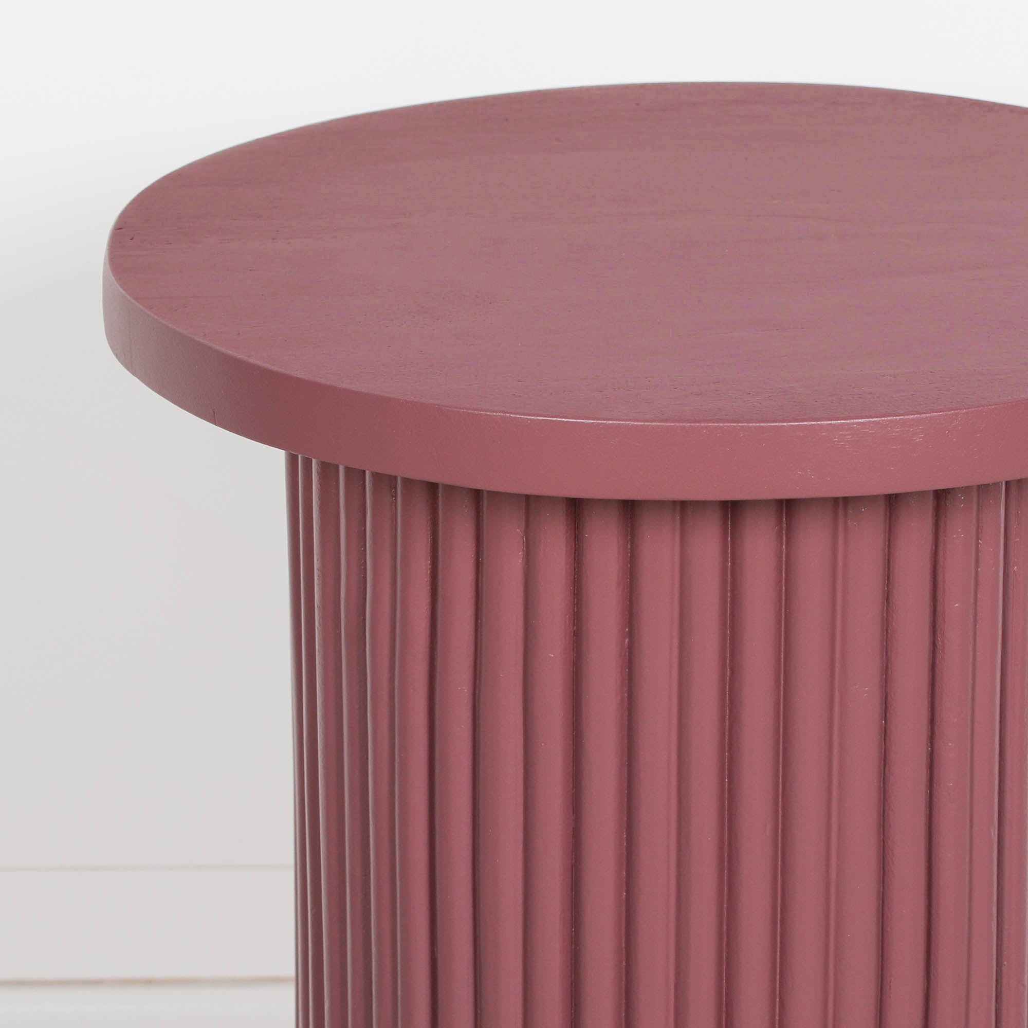 Bobbin Ribbed Damson Round Side Occasional Table