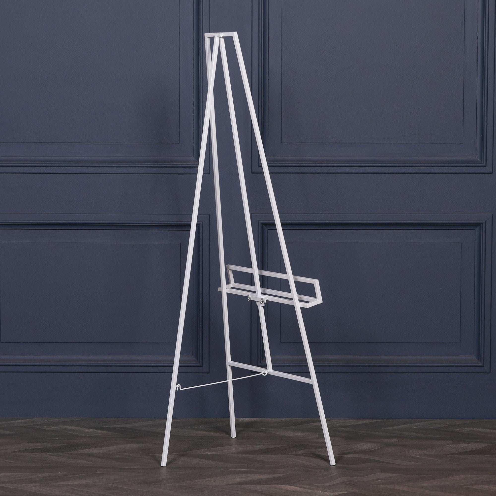 Maison Reproductions White Metal Easel