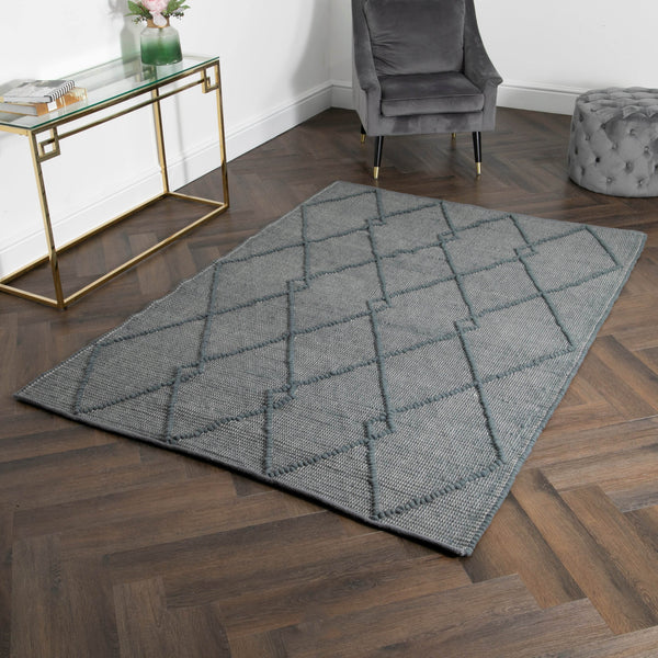 Grey Diamond Pattern Large Rug (Available in 3 sizes)