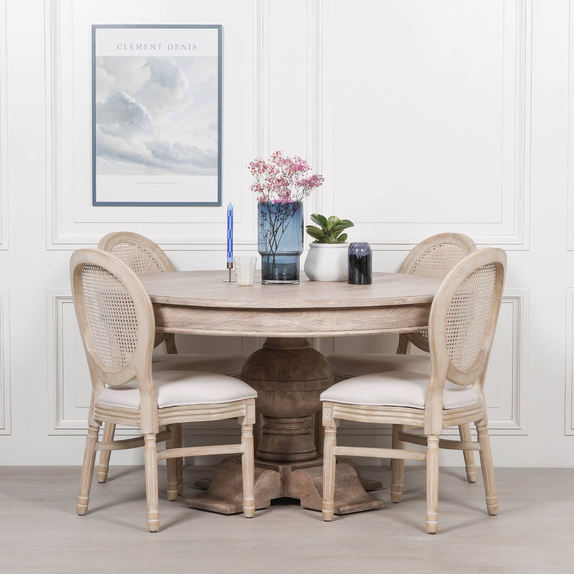 Bibury Rustic Acacia Round Ball 4 Seater Dining Table 139cm