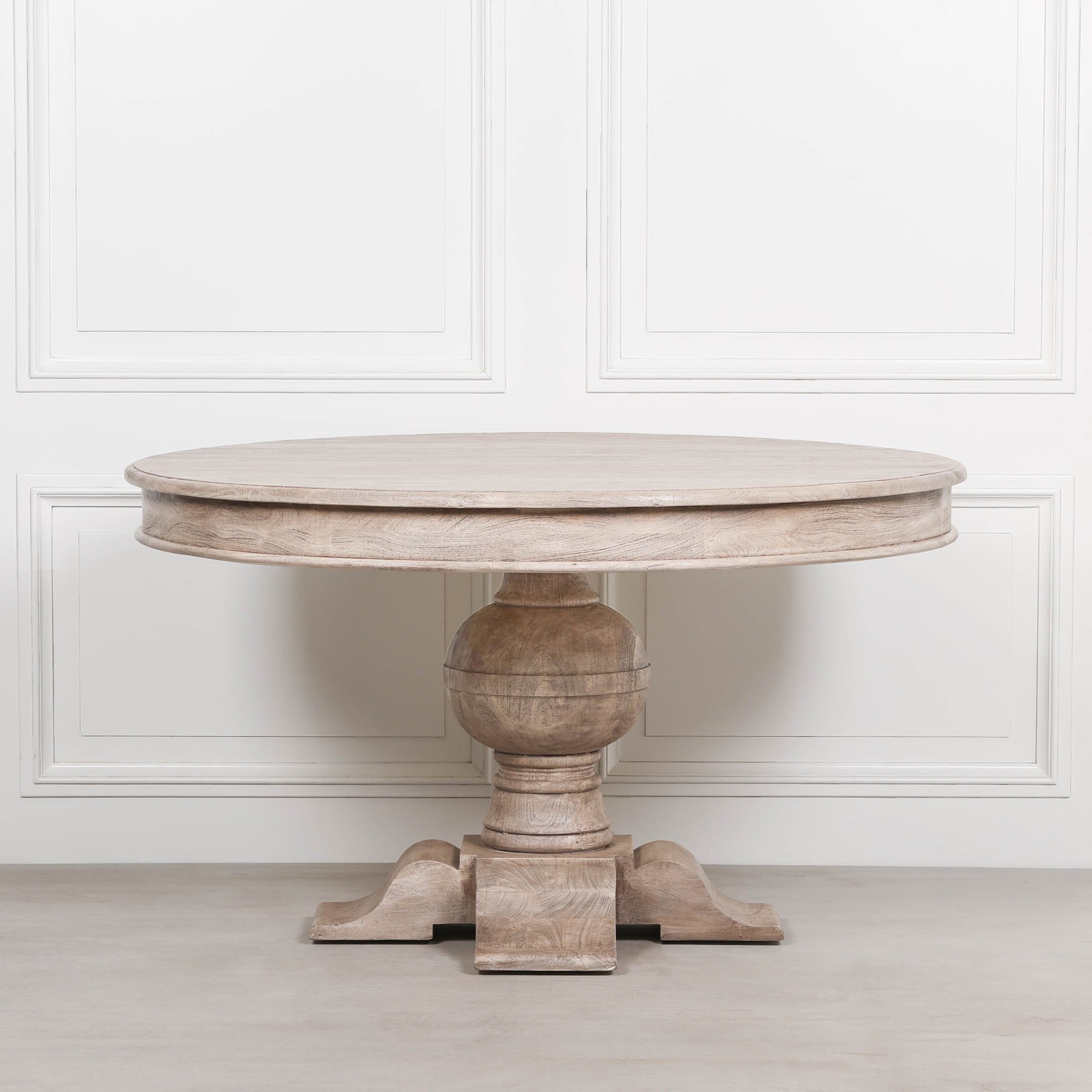 Bibury Rustic Acacia Round Ball 4 Seater Dining Table 139cm