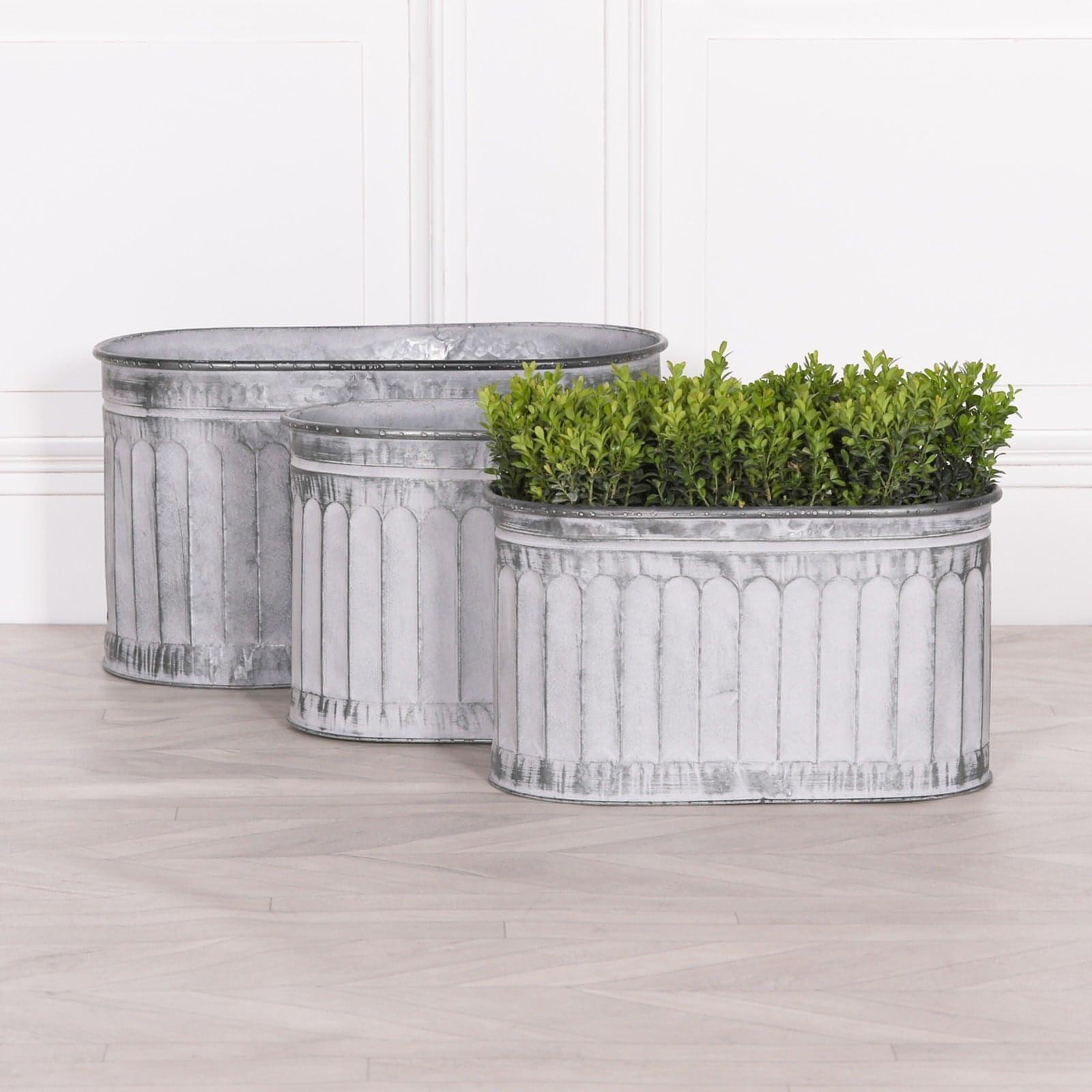 Arched Pattern Metal Planter - Large - House of Altair